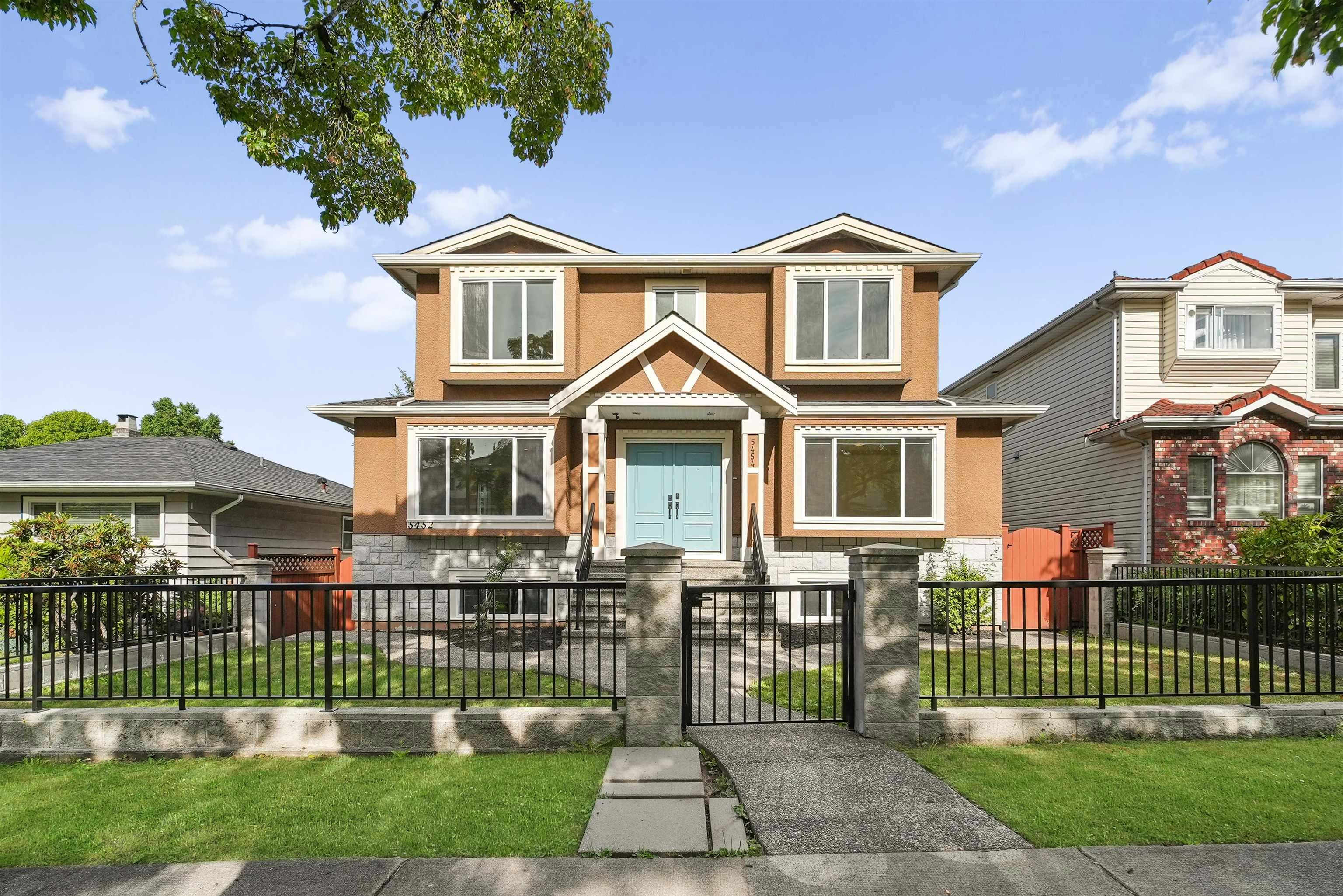 5454 Slocan St Street, Vancouver, BC, V5R 2B1