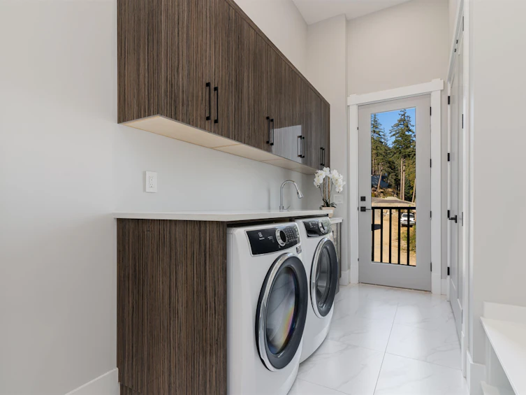 239 Shore Lane, Bowen Island, BC, V0N 1G2 - 24