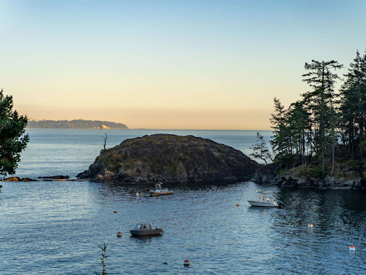 239 Shore Lane, Bowen Island, BC, V0N 1G2 - 34