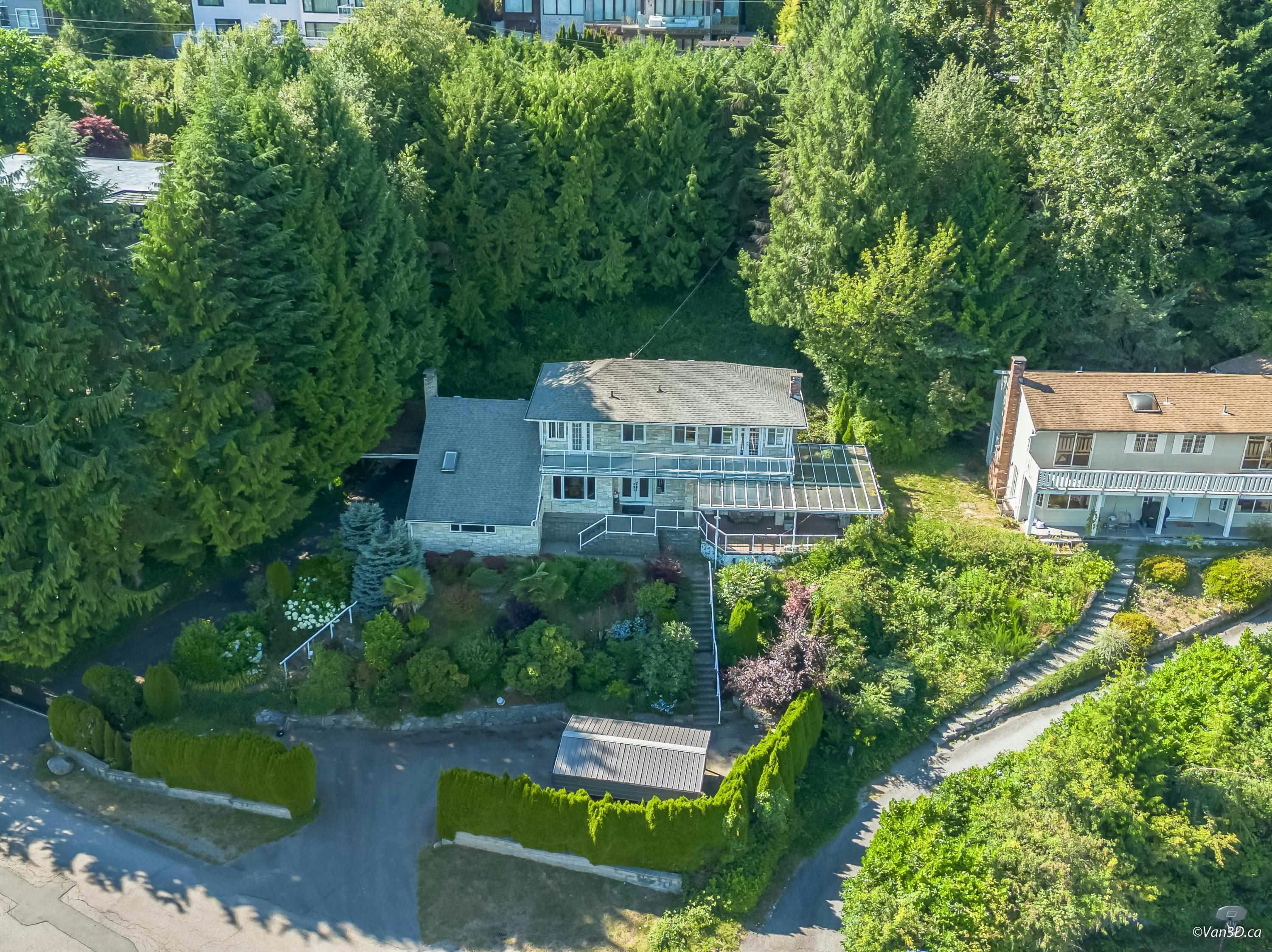 661 Andover Crescent, West Vancouver, BC, V7S 1Y4