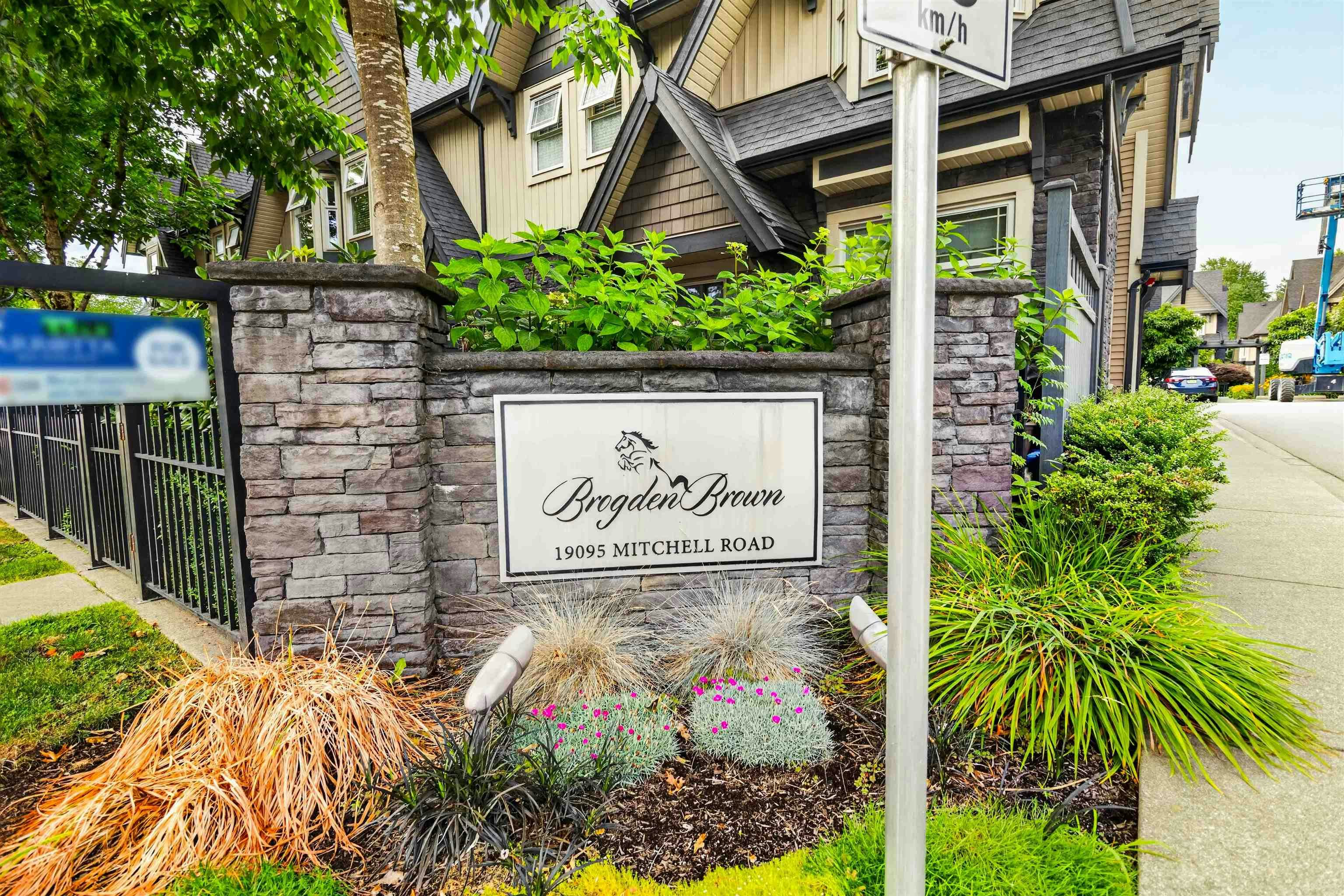 25-19095 Mitchell Road, Pitt Meadows, BC, V3Y 0G2