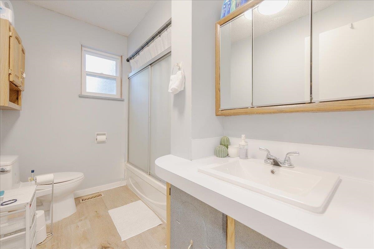21784 Donovan Avenue, Maple Ridge, BC, V2X 3A7 - 22