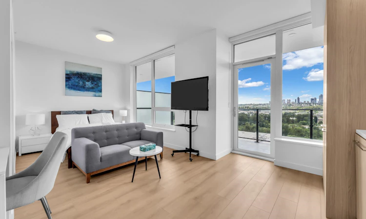 1803-2425 Alpha Avenue