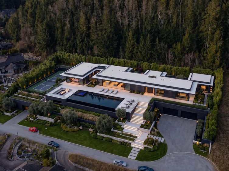 2345 Kadlec Court, West Vancouver, BC, V7S 3K3 - 37