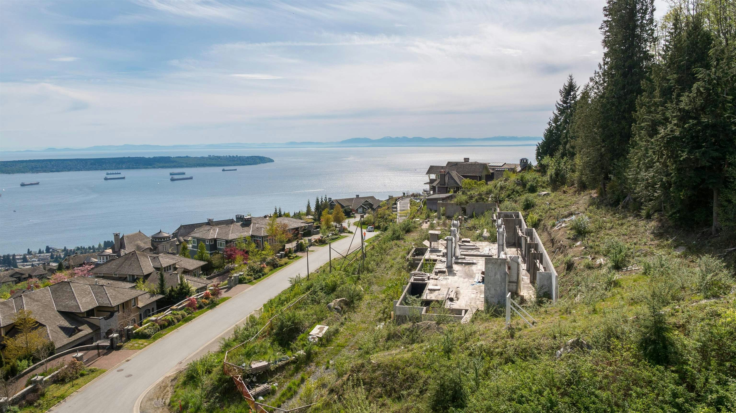 2345 Kadlec Court, West Vancouver, BC, V7S 3K3 - 28