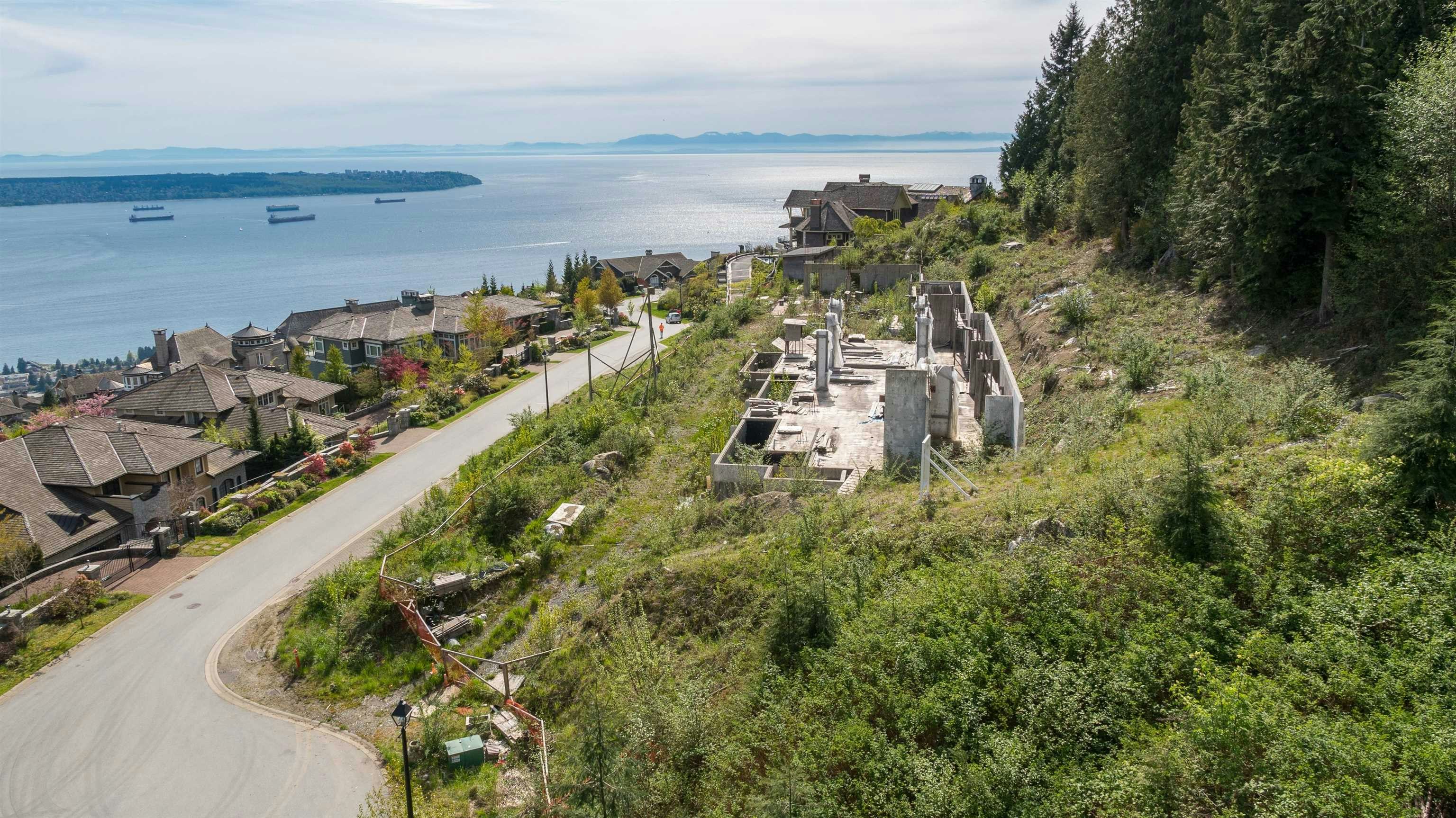 2345 Kadlec Court, West Vancouver, BC, V7S 3K3 - 31