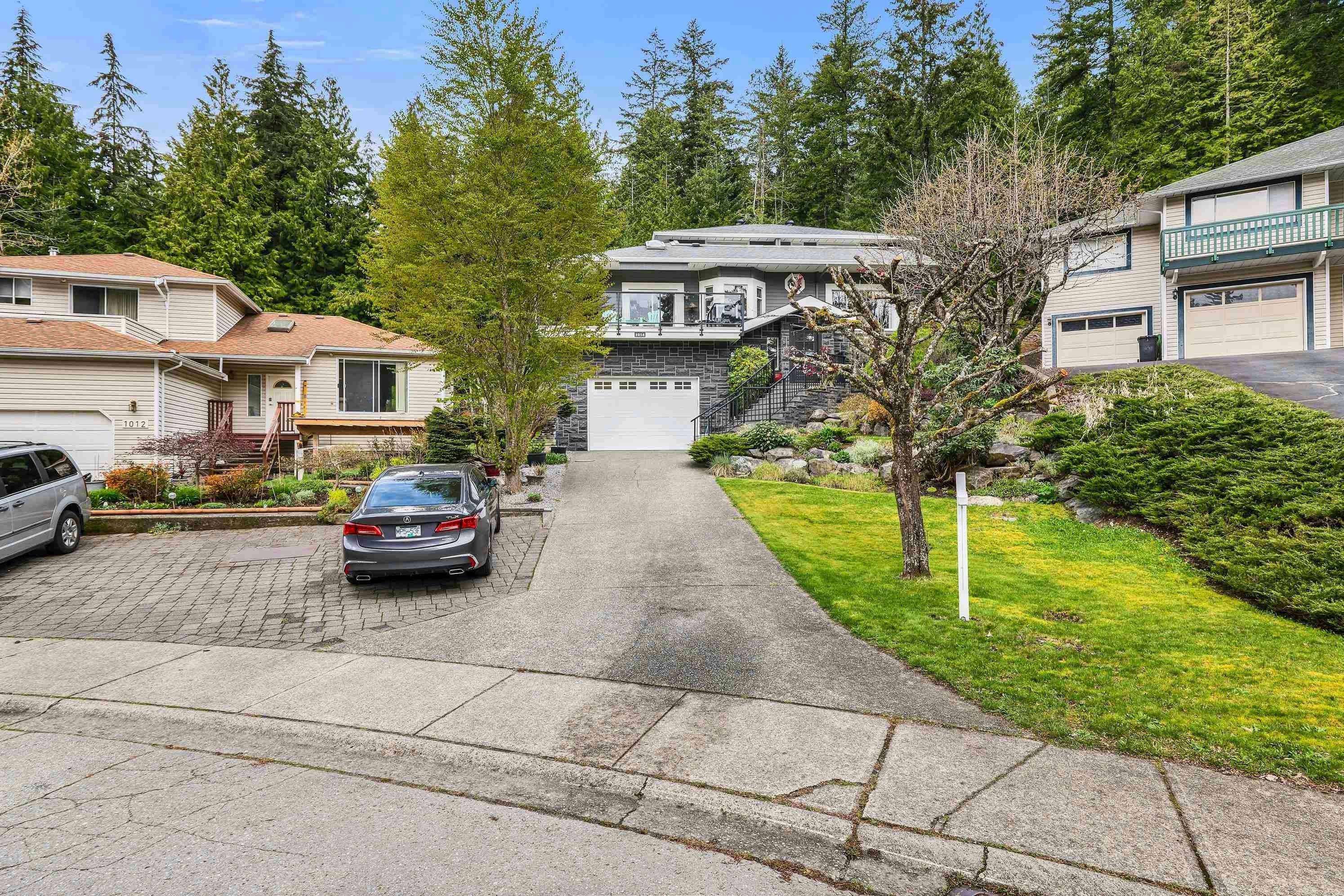 1014 Lanark Place - 2