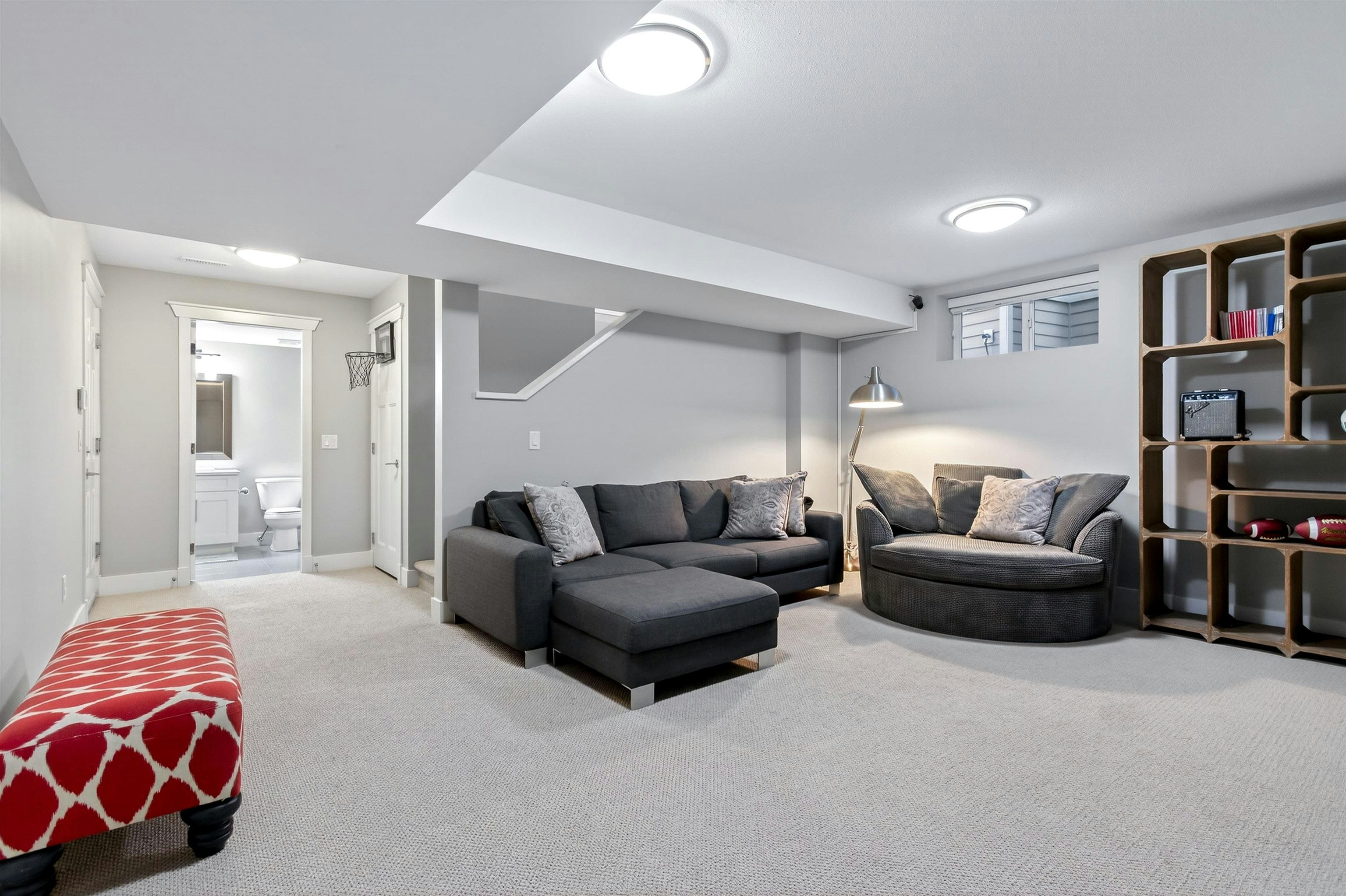 16088 28b Avenue, Surrey, BC, V3Z 3Y6 - 36