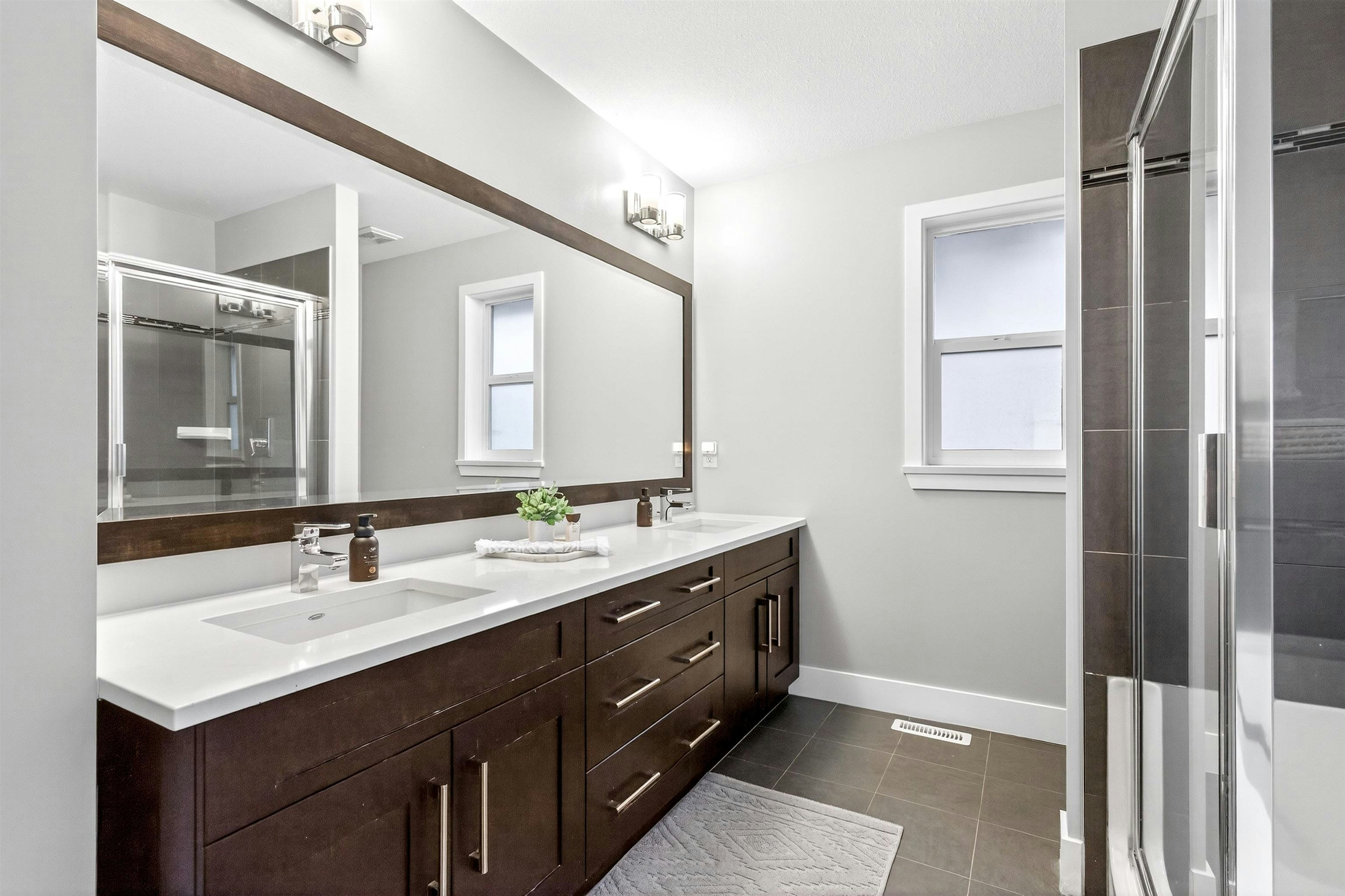 16088 28b Avenue, Surrey, BC, V3Z 3Y6 - 30
