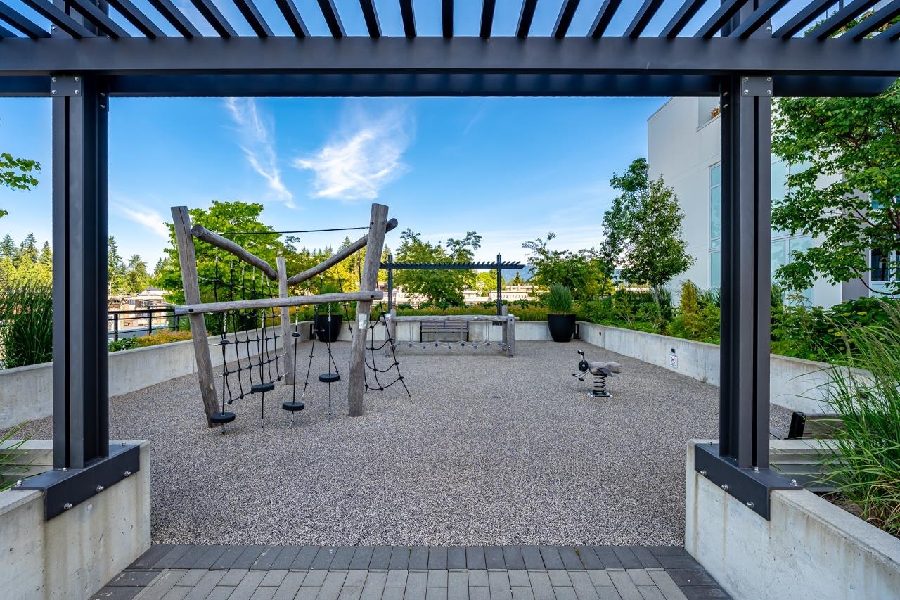 2001-1045 Austin Avenue, Coquitlam, BC, V3K 0G9 - 30