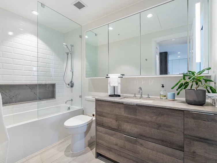 2001-1045 Austin Avenue, Coquitlam, BC, V3K 0G9 - 20