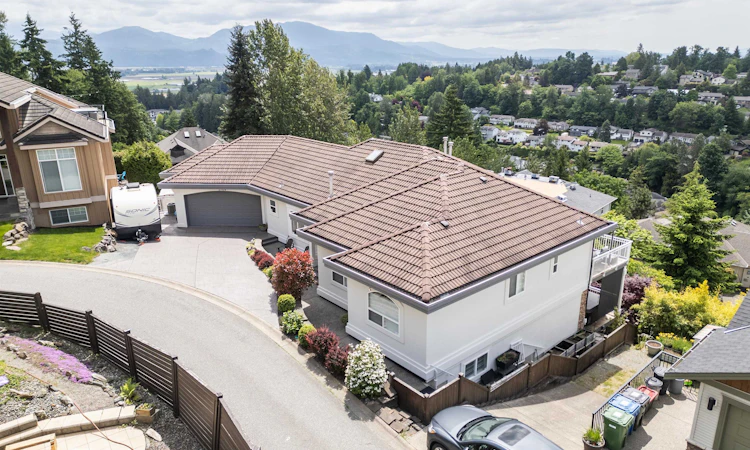 2764 St Moritz Way