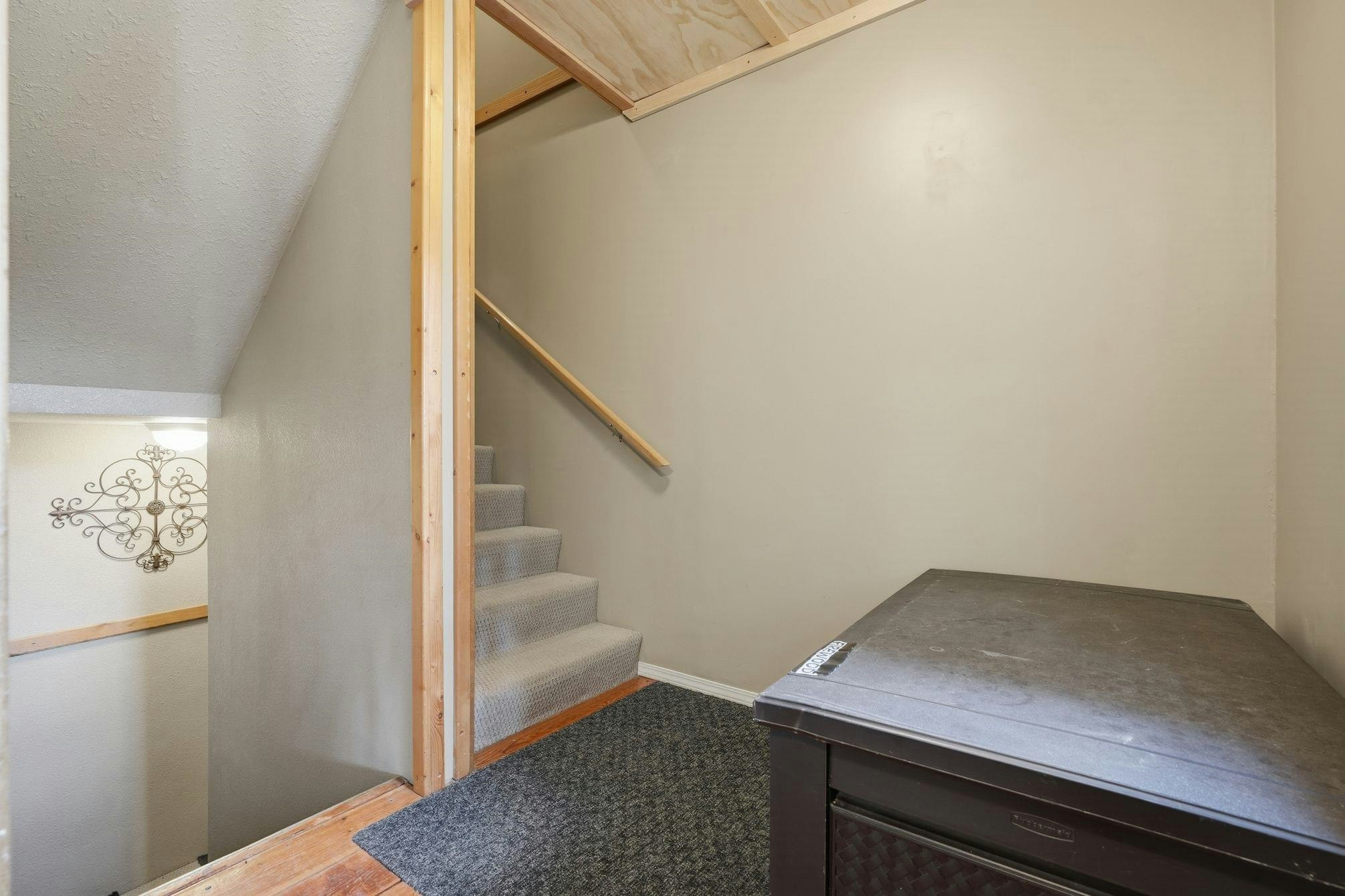 1-20944 Snowflake Crescent - 5