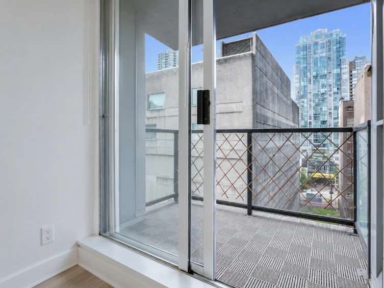 601-1199 Seymour Street, Vancouver, BC, V6B 1K3 - 12