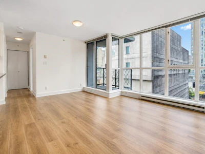 601-1199 Seymour Street - 4