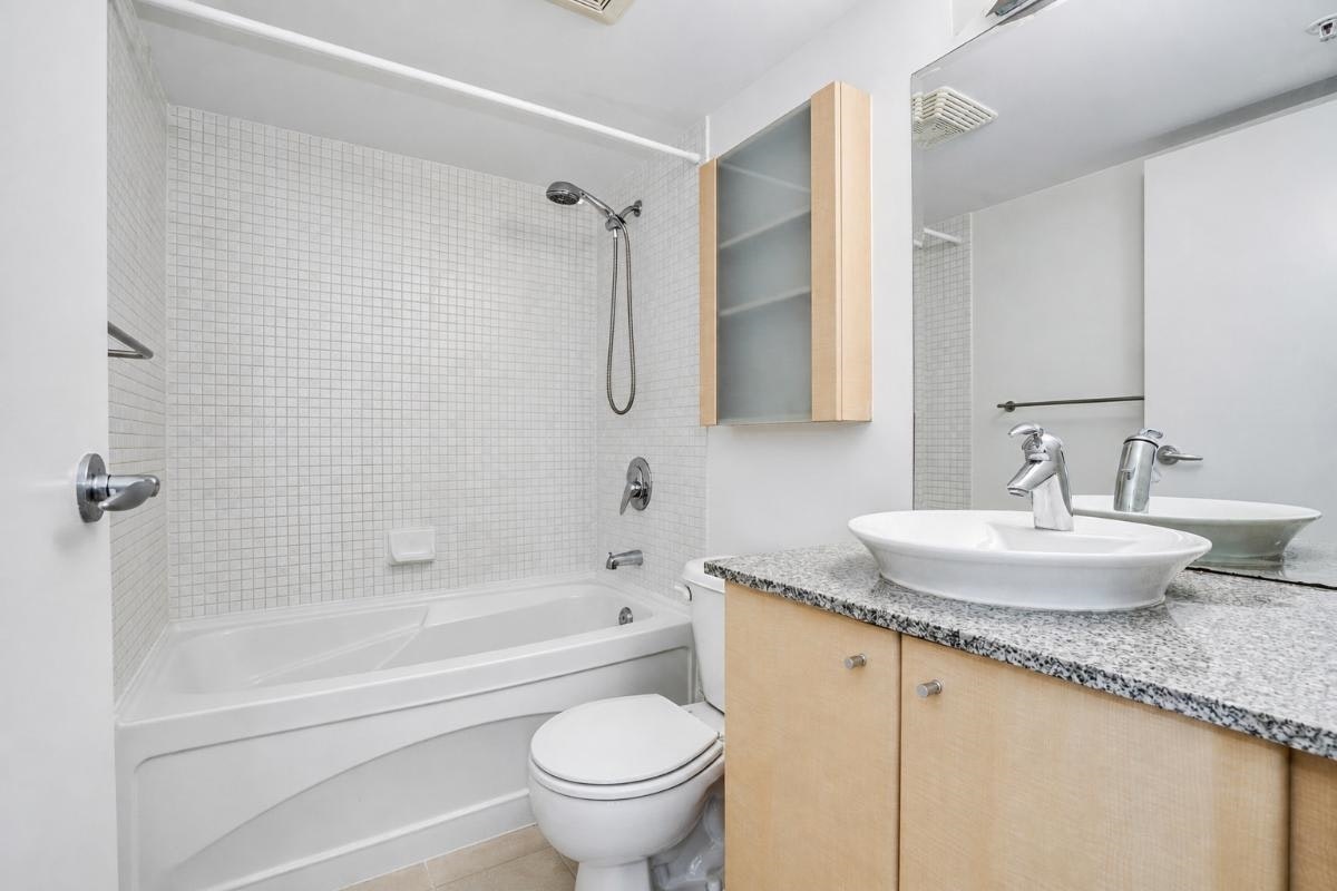 601-1199 Seymour Street, Vancouver, BC, V6B 1K3 - 17