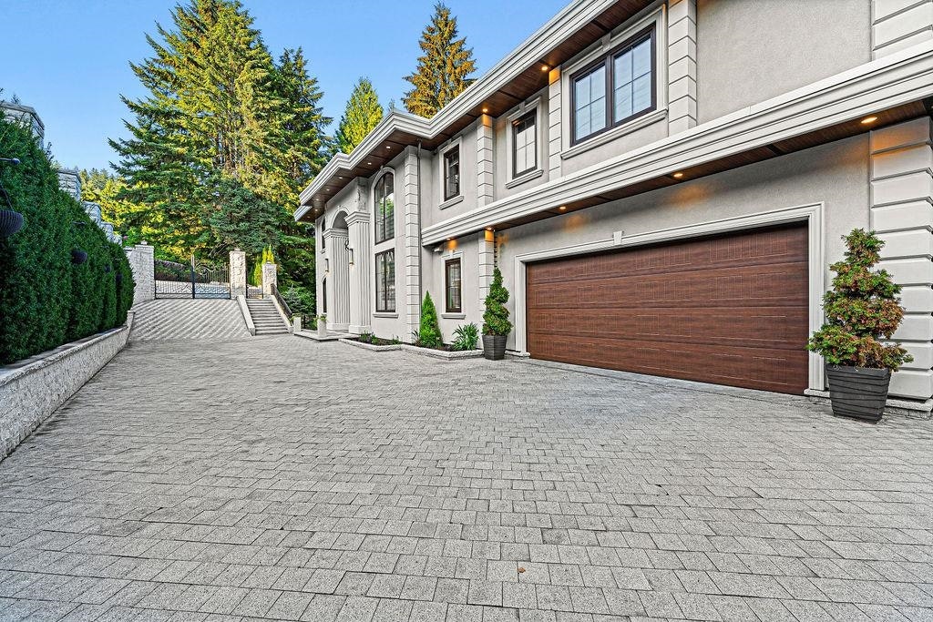 558 Glenross Road, West Vancouver, BC, V7S 1L5 - 4