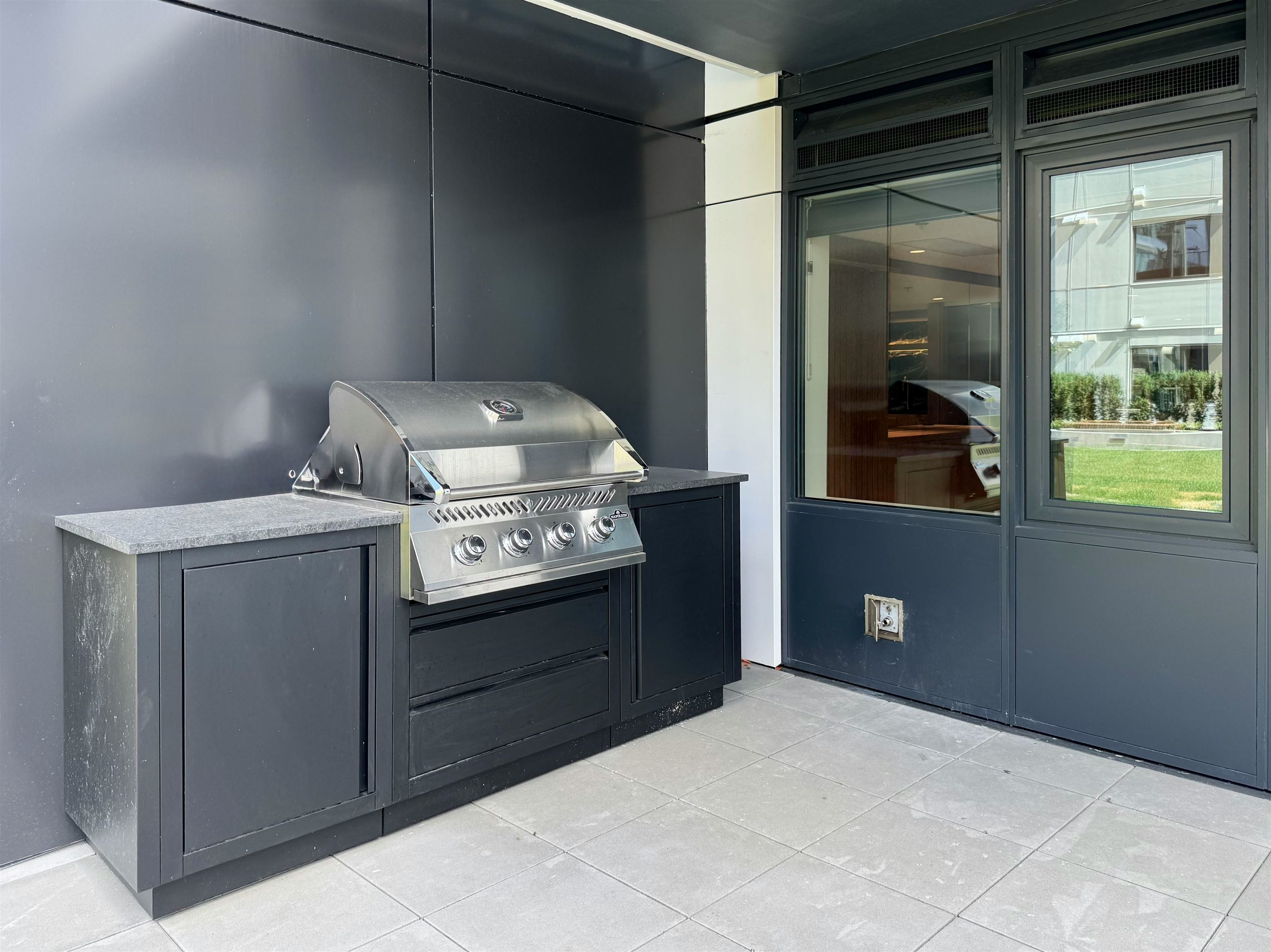 4**-6608 Sussex Avenue, Burnaby, BC, V5H 0M3 - 36