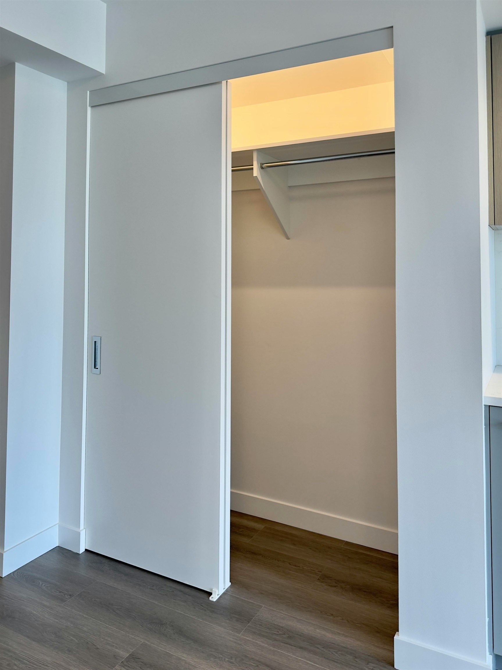 4**-6608 Sussex Avenue, Burnaby, BC, V5H 0M3 - 16