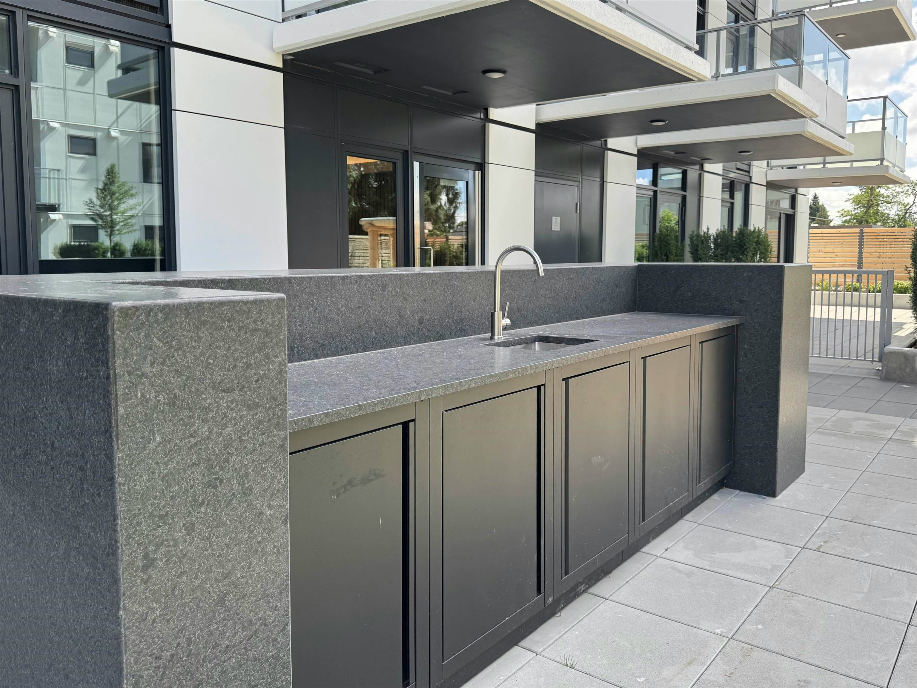 4**-6608 Sussex Avenue, Burnaby, BC, V5H 0M3 - 35