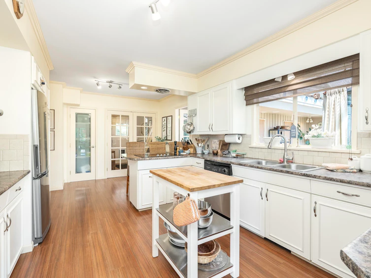 792 Anderson Crescent, West Vancouver, BC, V7T 1S5 - 10