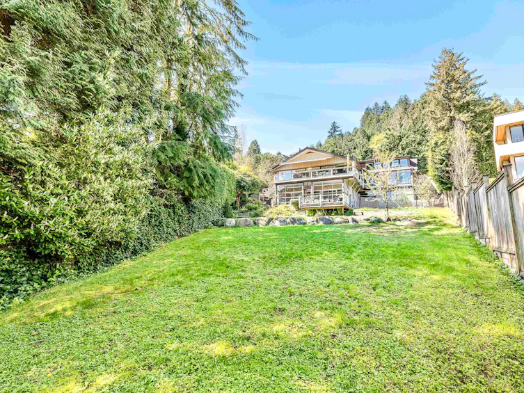 792 Anderson Crescent, West Vancouver, BC, V7T 1S5 - 36