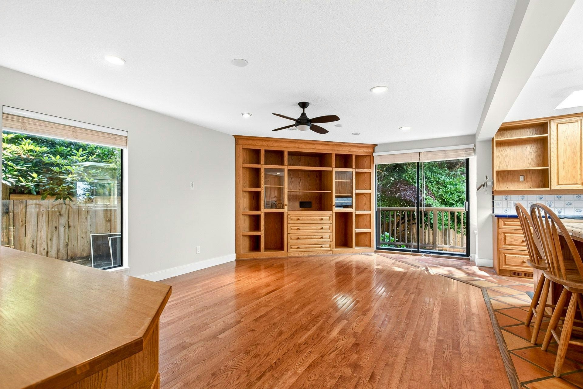 5600 Grousewoods Place, North Vancouver, BC, V7R 4T4 - 15