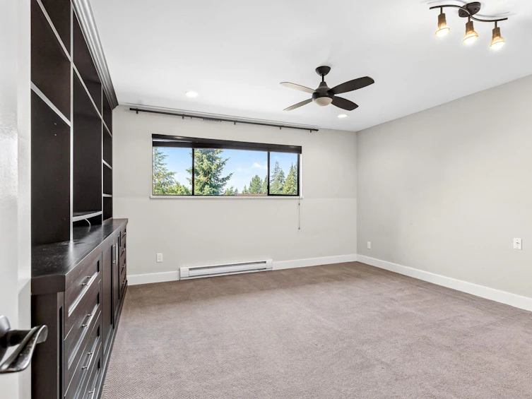 5600 Grousewoods Place, North Vancouver, BC, V7R 4T4 - 22