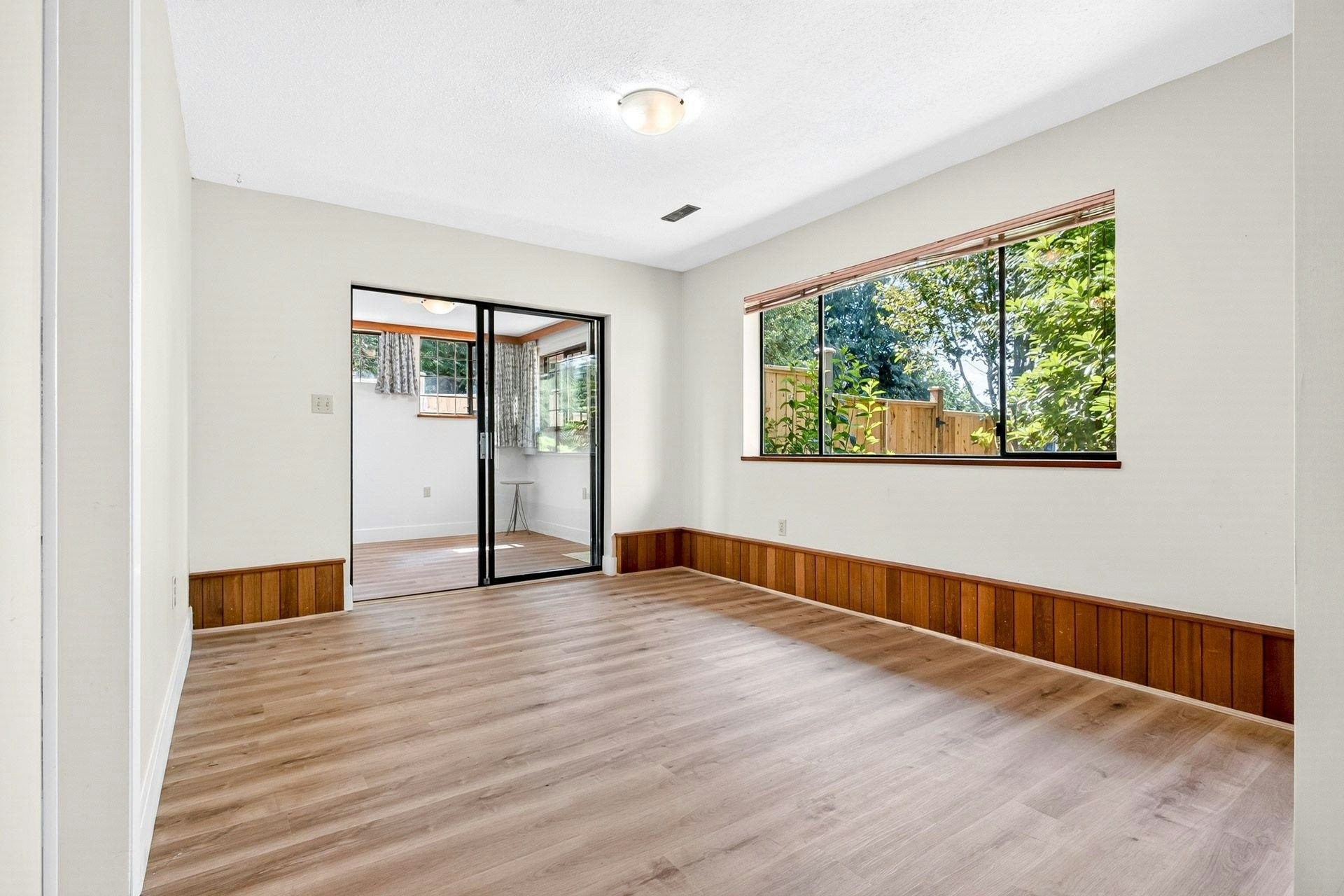 5600 Grousewoods Place, North Vancouver, BC, V7R 4T4 - 25