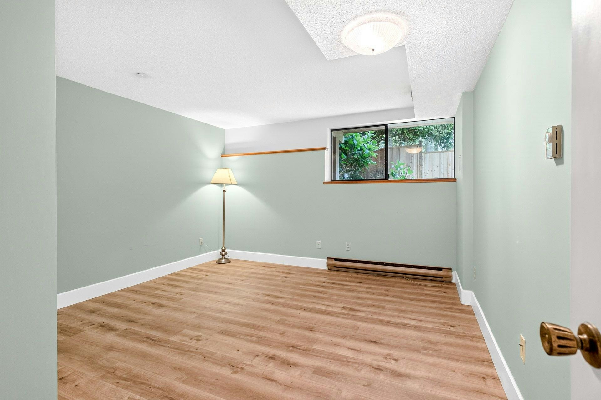 5600 Grousewoods Place, North Vancouver, BC, V7R 4T4 - 30