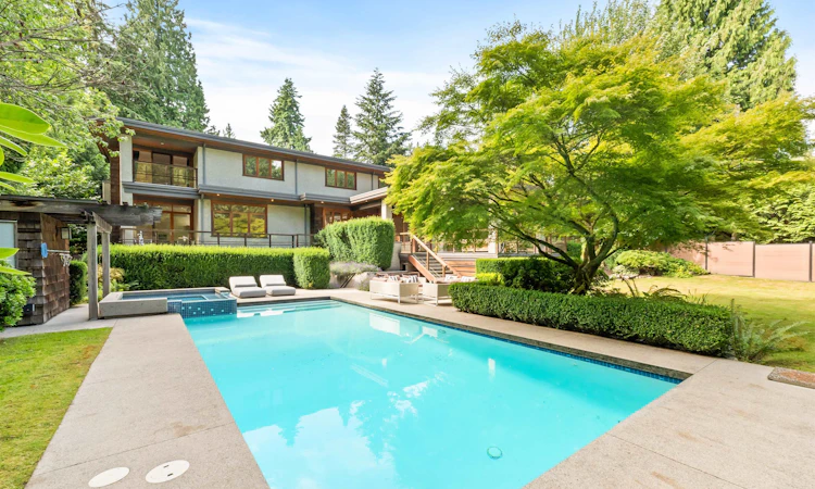 510 Eastcot Road