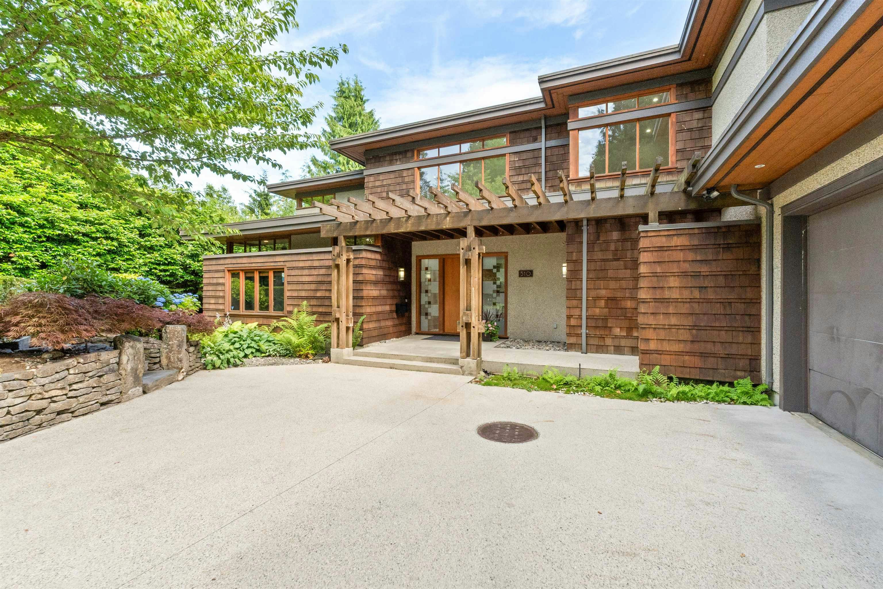 510 Eastcot Road - 5