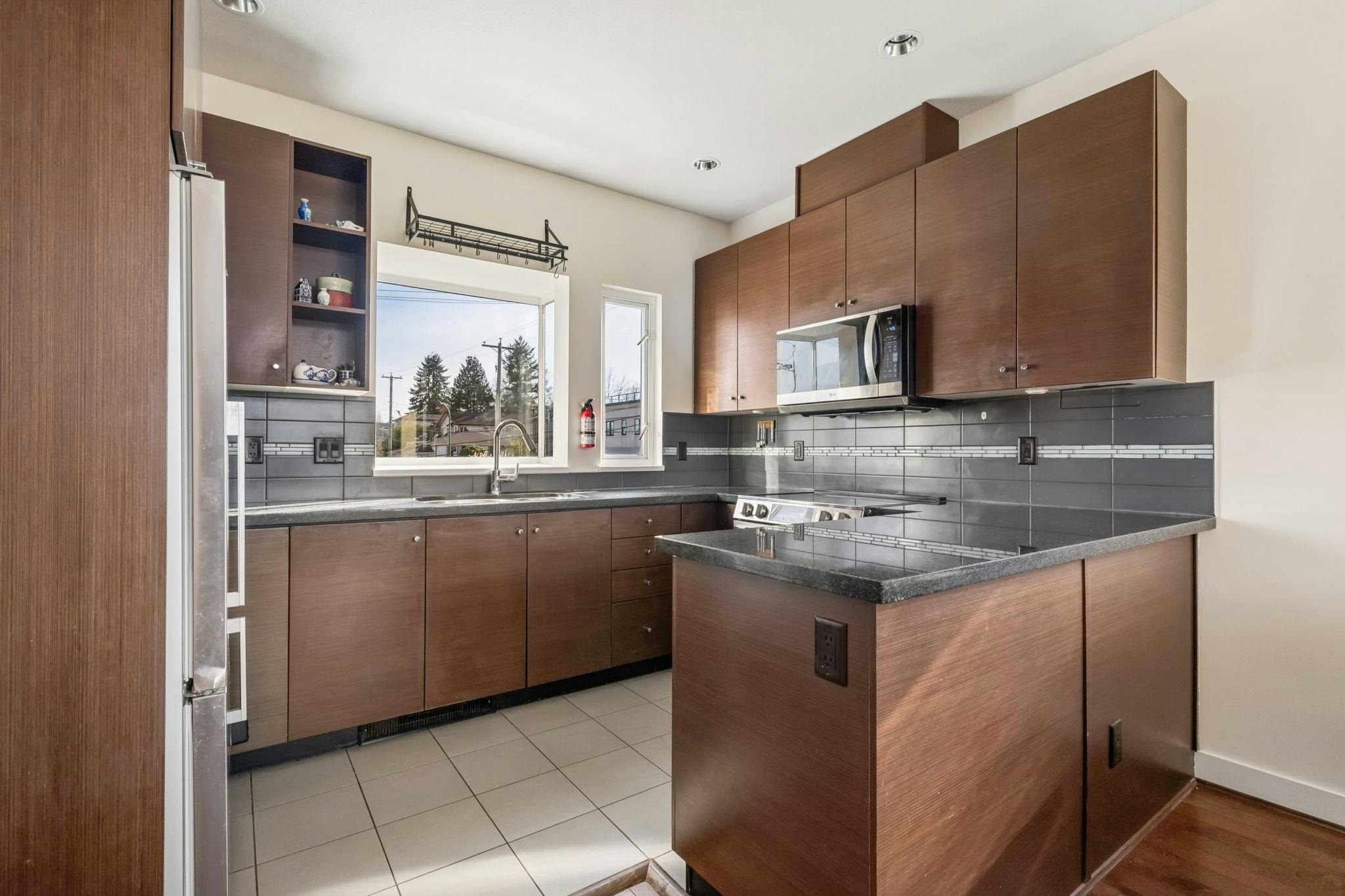 18-3788 Laurel Street, Burnaby, BC, V5G 1M7 - 9