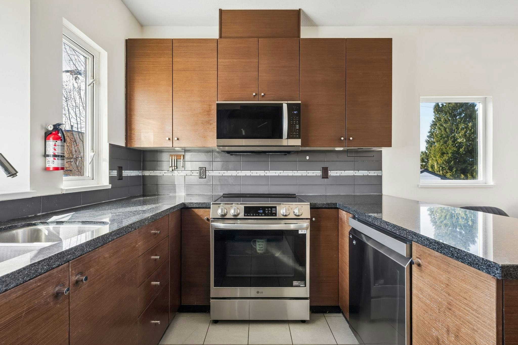 18-3788 Laurel Street, Burnaby, BC, V5G 1M7 - 10