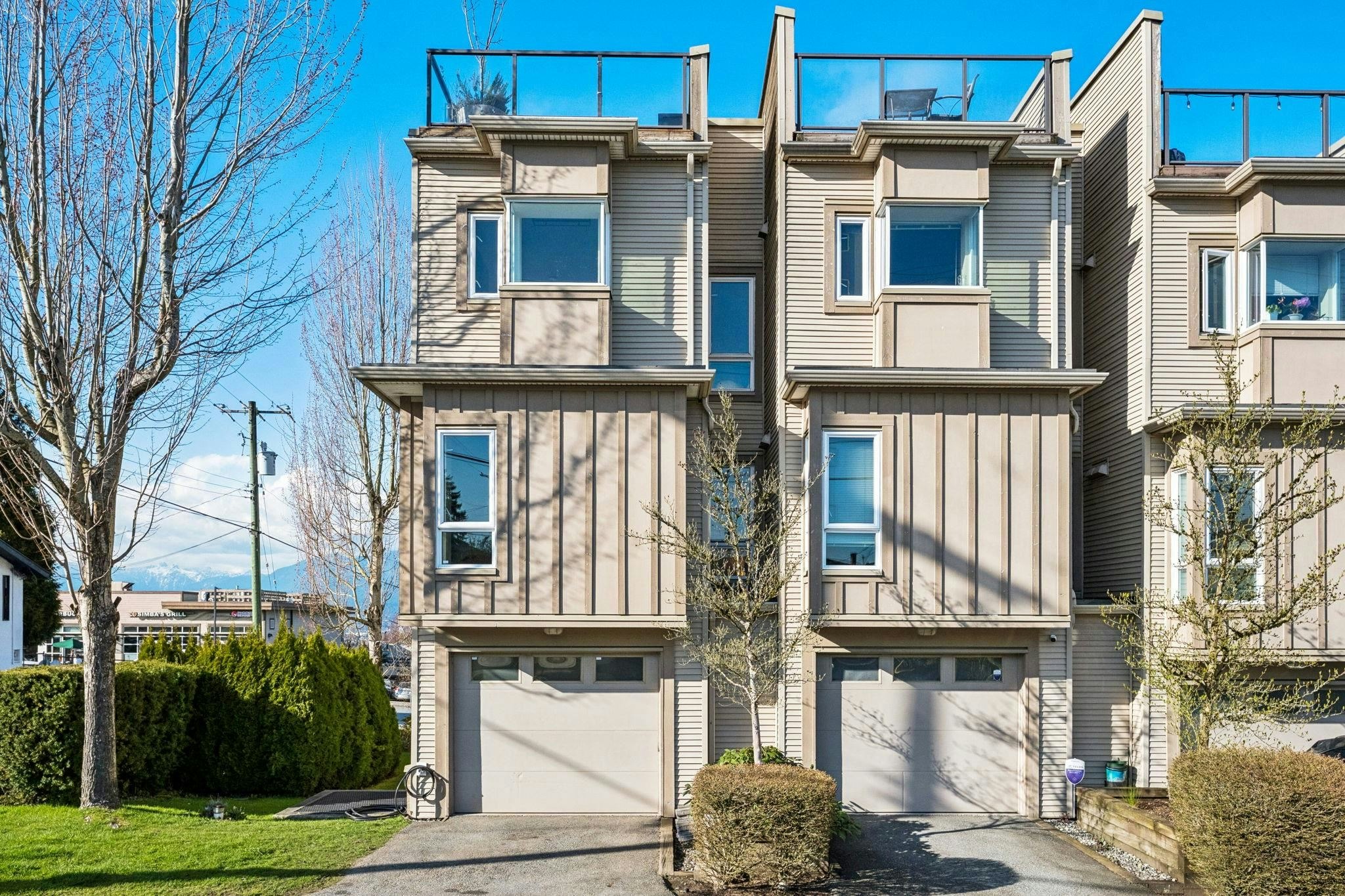 18-3788 Laurel Street, Burnaby, BC, V5G 1M7