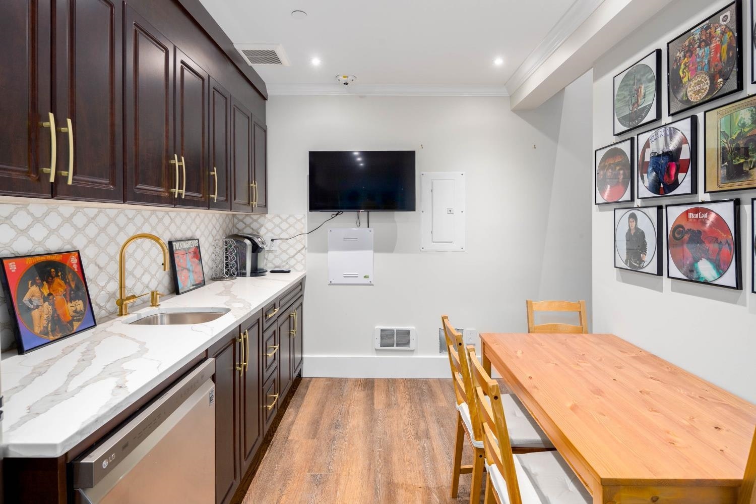 8483 Wiltshire Street, Vancouver, BC, V6P 5H6 - 38