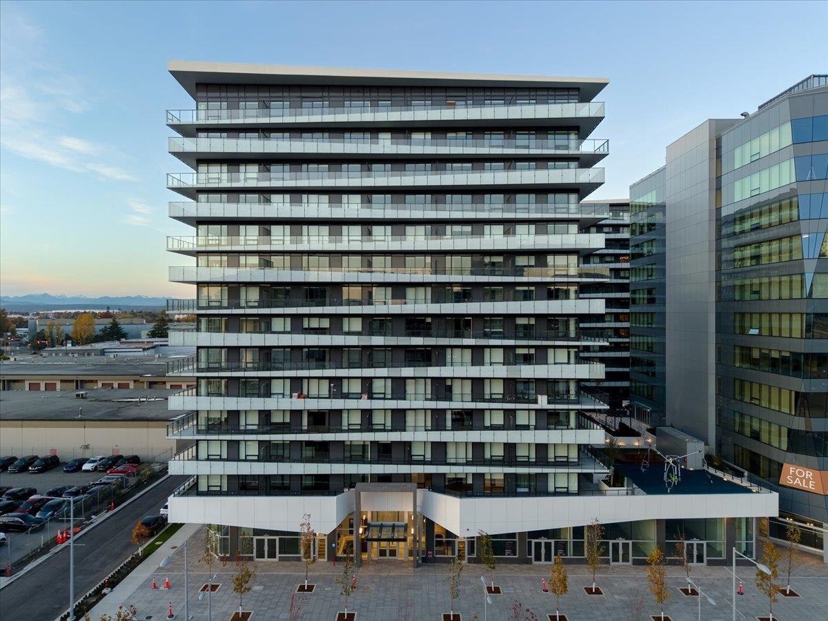 PH1506-7977 Lansdowne Road, Richmond, BC, V6X 0X7