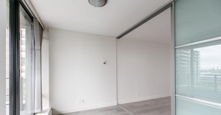 602-151 W 2nd Street, North Vancouver, BC, V7M 3P1 - 3