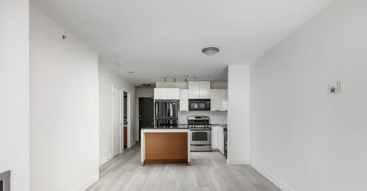 602-151 W 2nd Street, North Vancouver, BC, V7M 3P1