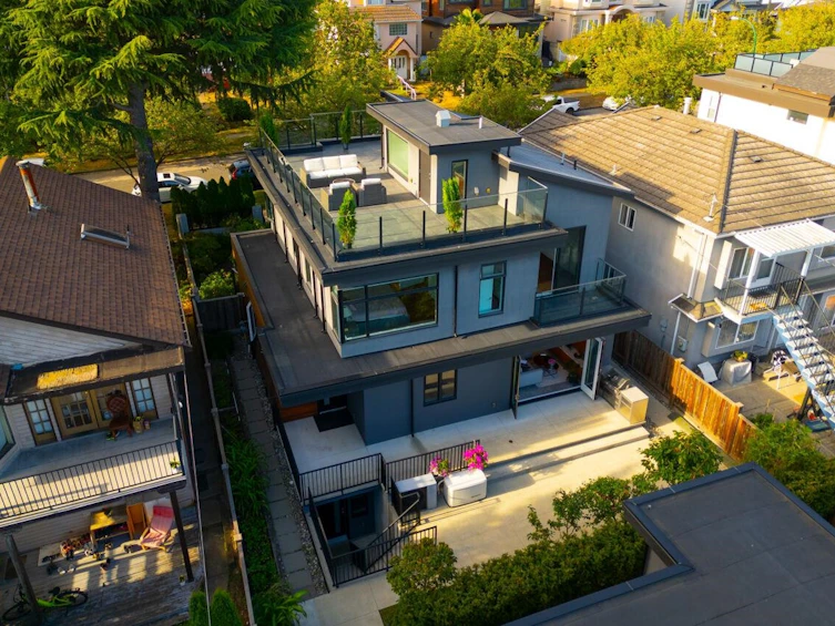 136 E 61st Avenue, Vancouver, BC, V5X 2B4 - 37