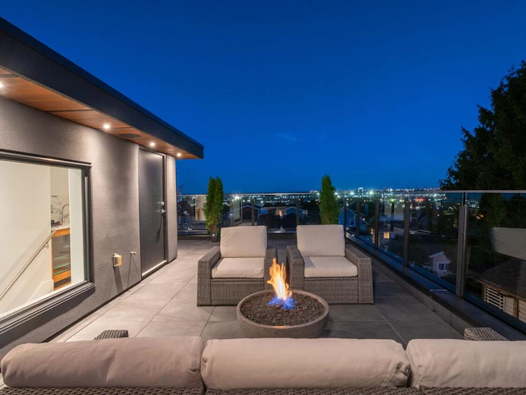 136 E 61st Avenue, Vancouver, BC, V5X 2B4 - 24