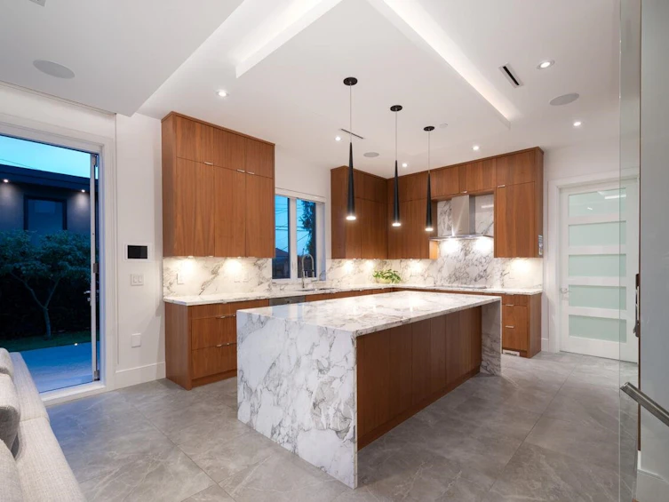 136 E 61st Avenue, Vancouver, BC, V5X 2B4 - 10