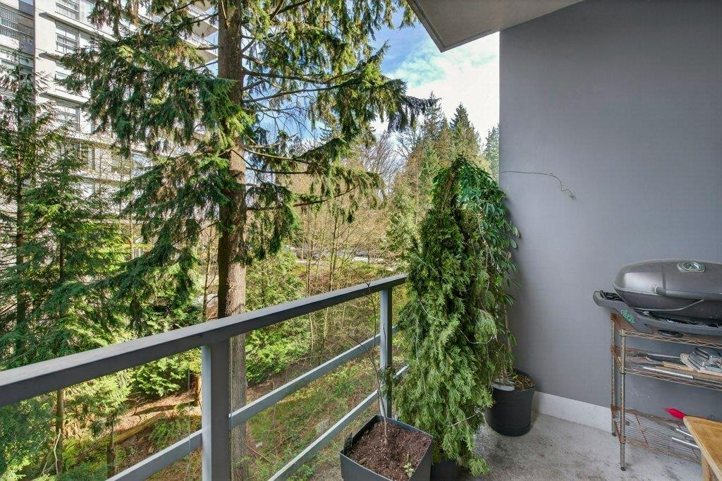 210-9080 University Crescent, Burnaby, BC, V5A 0B7 - 13