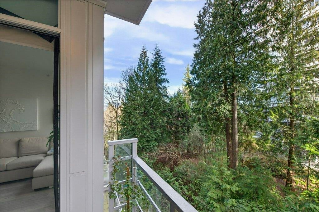 210-9080 University Crescent, Burnaby, BC, V5A 0B7 - 14