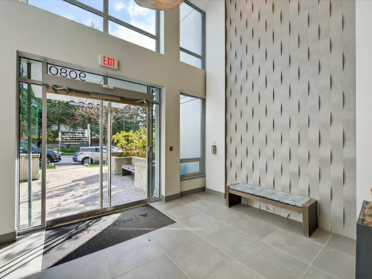 210-9080 University Crescent, Burnaby, BC, V5A 0B7 - 26