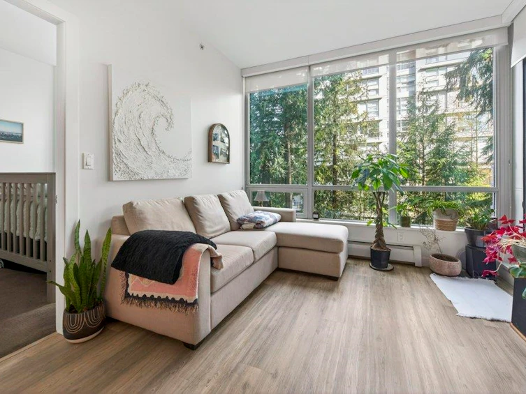 210-9080 University Crescent, Burnaby, BC, V5A 0B7 - 10