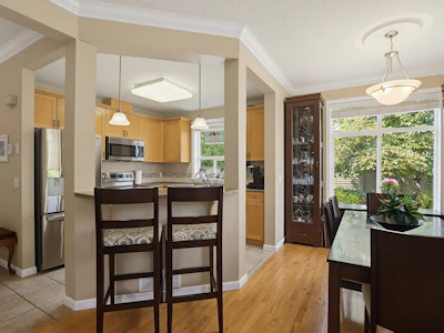 10-32849 Egglestone Avenue - 2