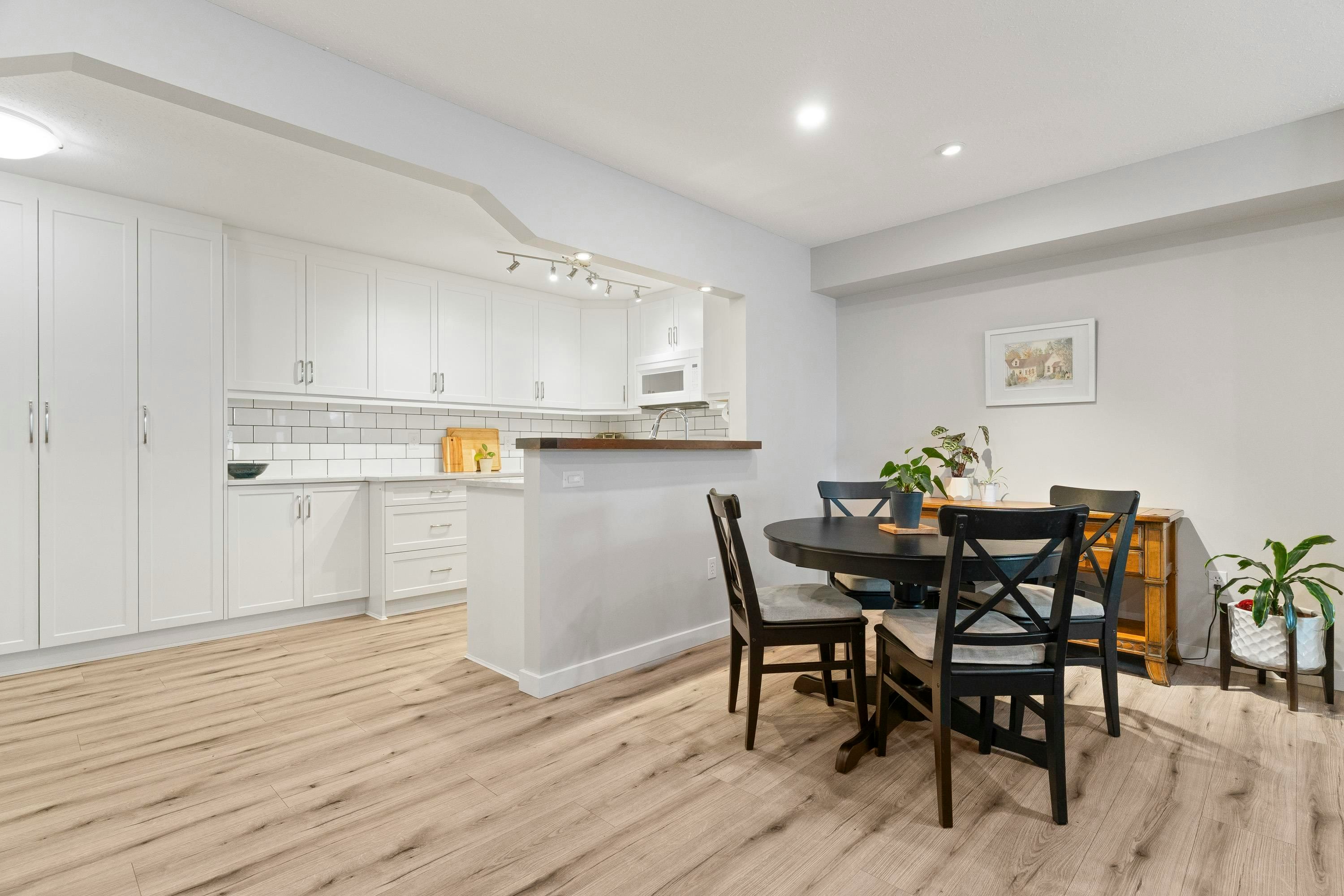 A102-4811 53 Street, Delta, BC, V4K 2Z3 - 8