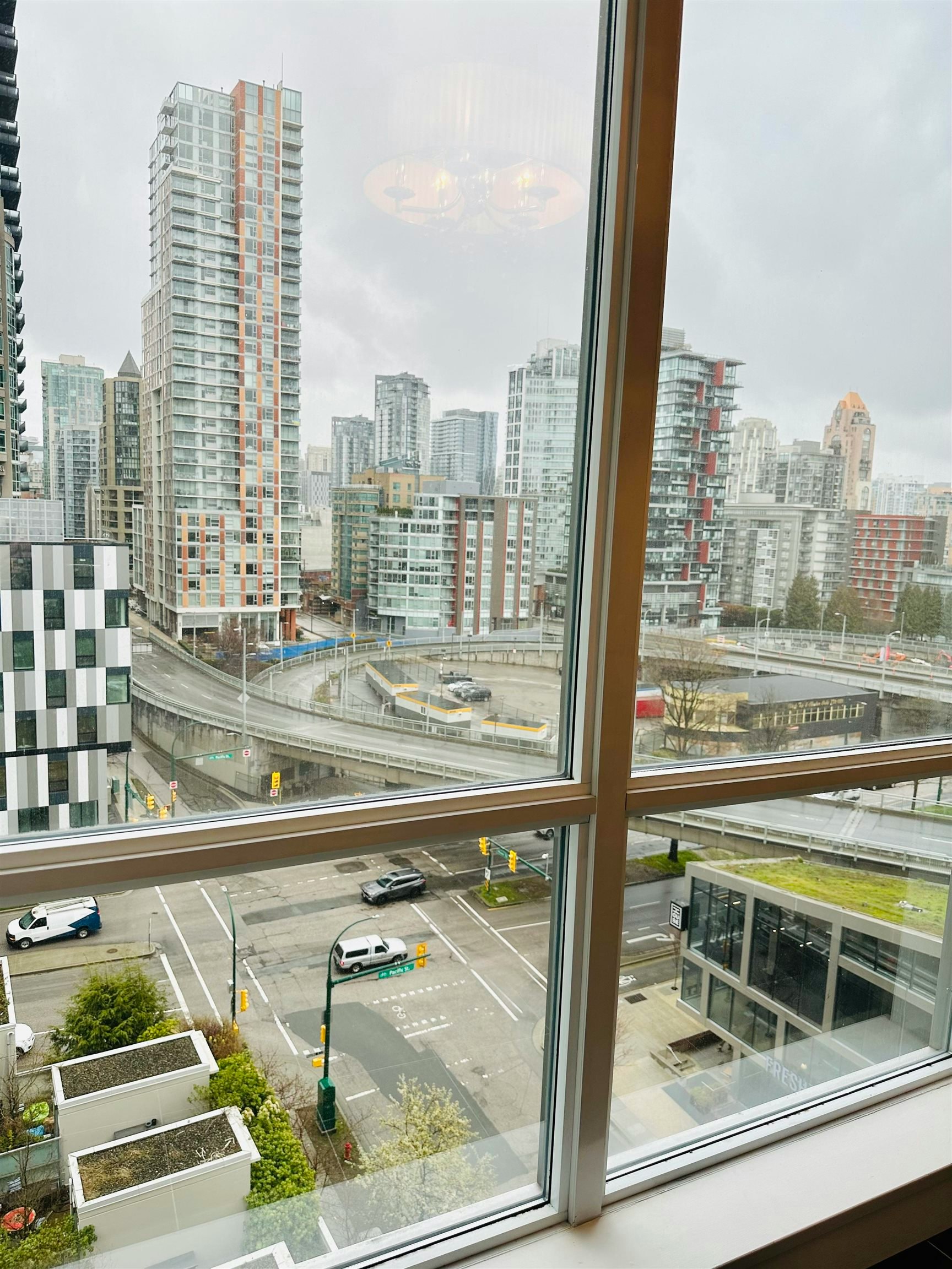 1202-1455 Howe, Vancouver, BC, V6Z 1C2 - 17