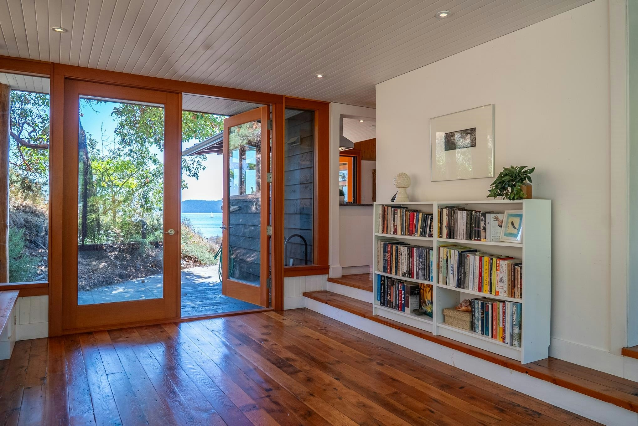 9919 Southlands Drive, Pender Island, BC, V0N 2M3 - 8